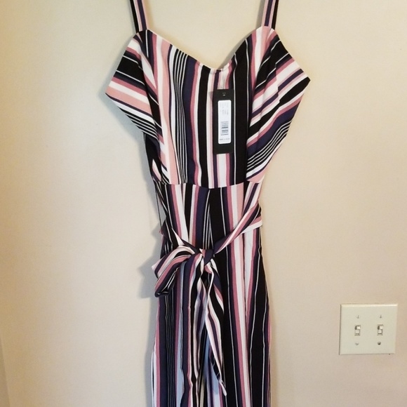 SALE!!!    New! Bebe jumpsuit!💖 - Picture 3 of 5